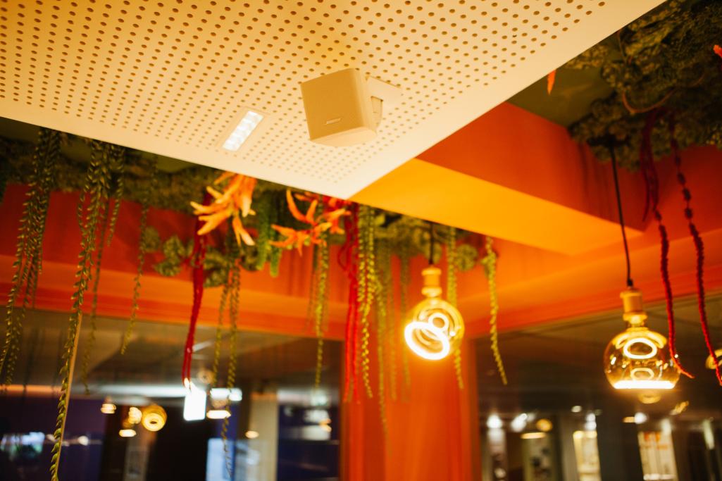 Horeca speaker